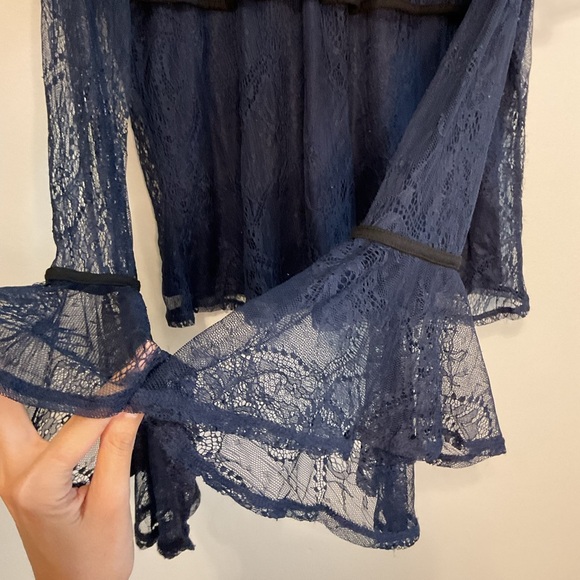 Gothic Grunge bell sleeve Navy Blue Lace Top - Size Small - Picture 9 of 10